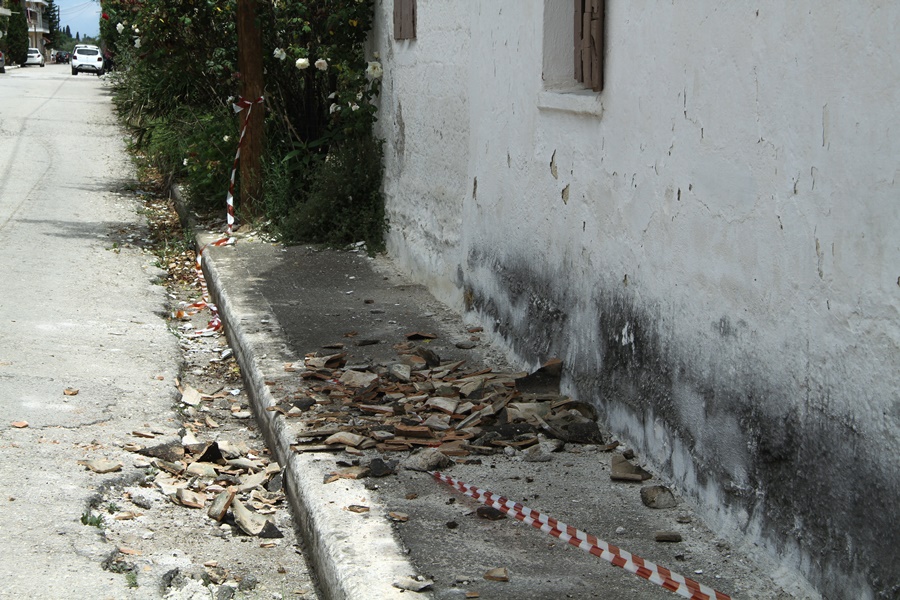 Σεισμός τώρα: Διπλή σεισμική δόνηση στην Ακράτα
