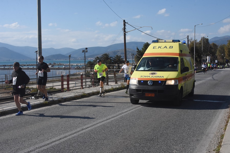 Επίθεση σε διασώστη: Αναβολή στη δίκη για τον ξυλοδαρμό του 46χρονου