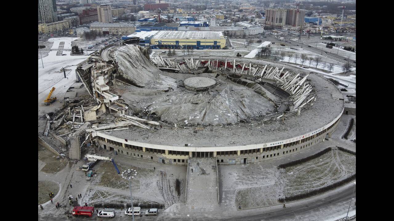 Κατεδάφιση Ρωσία: Κατέρρευσε οροφή αθλητικού συγκροτήματος – Ένας νεκρός