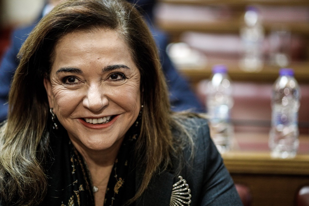 Ντόρα Μπακογιάννη Τέρης Χρυσός: Η βουλευτής απαντά πρώτη φορά στις φήμες