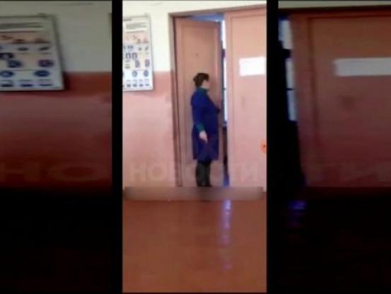 Μαθητής χτύπησε καθηγήτρια: Ακόμη ένα βίαιο περιστατικό στη Ρωσία