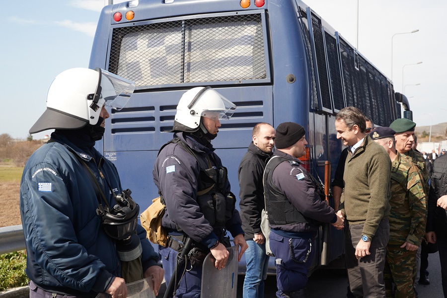 Συλλήψεις Έβρος: Πιάστηκαν 24 άτομα σε μία ημέρα – Aπετράπη η είσοδος σε 919 μετανάστες