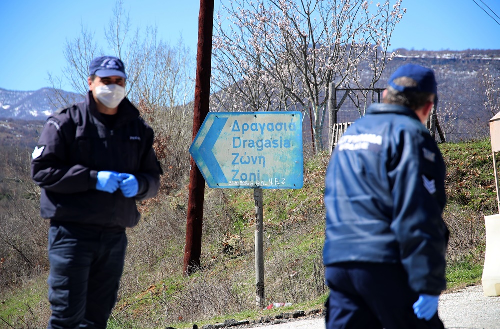 Άδειες αστυνομικών – Κορονοϊος: Αναστέλλονται με απόφαση Χρυσοχοΐδη