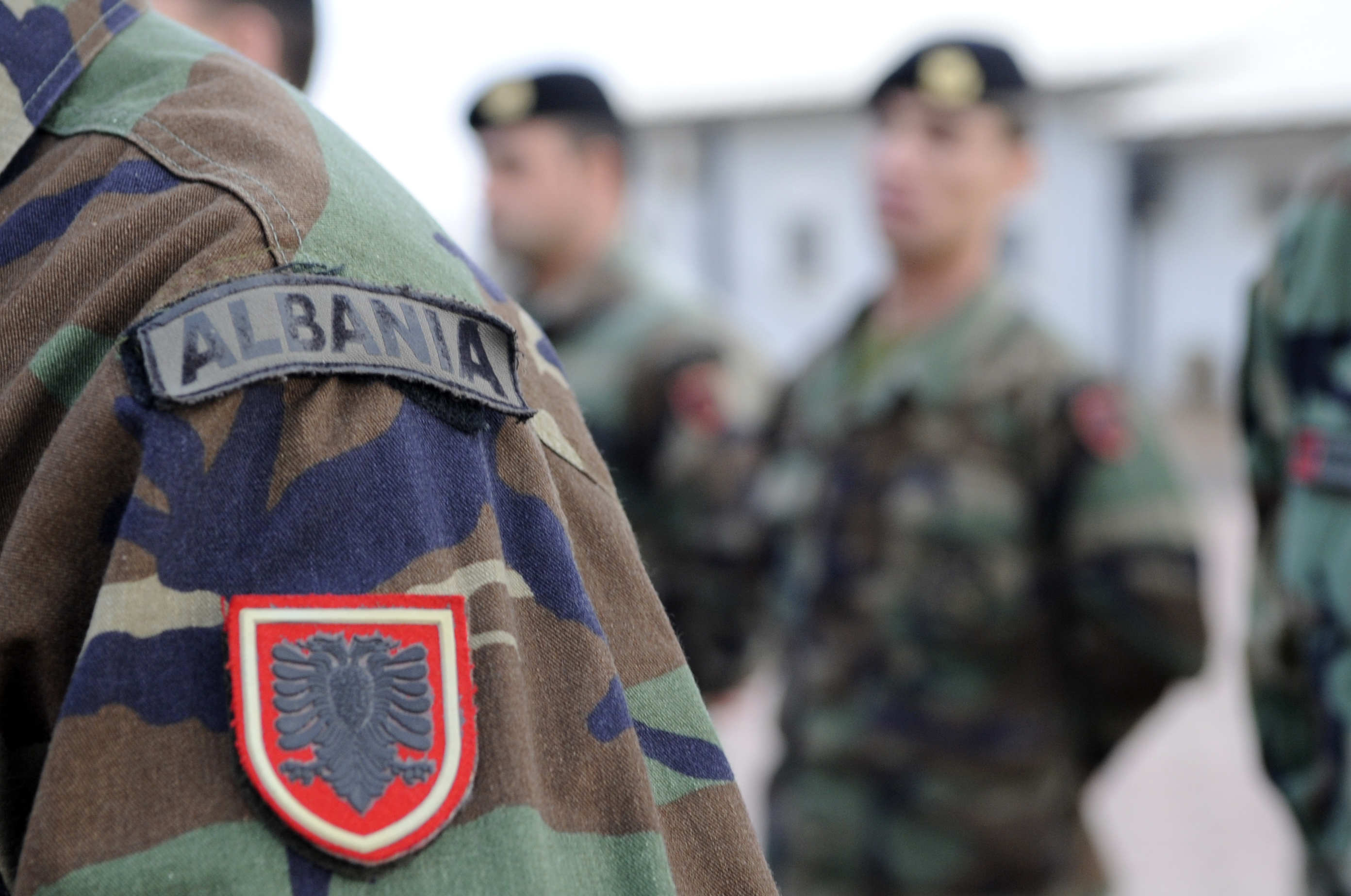 Αλβανία Κορονοϊός: Στρατιωτικός νόμος μετά την ανυπακοή των πολιτών
