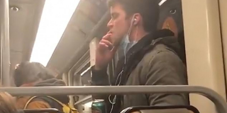 Κορονοϊός – Μετρό: Νεαρός στις Βρυξέλλες έγλειφε τα χέρια του και τα σκούπιζε στη χειρολαβή
