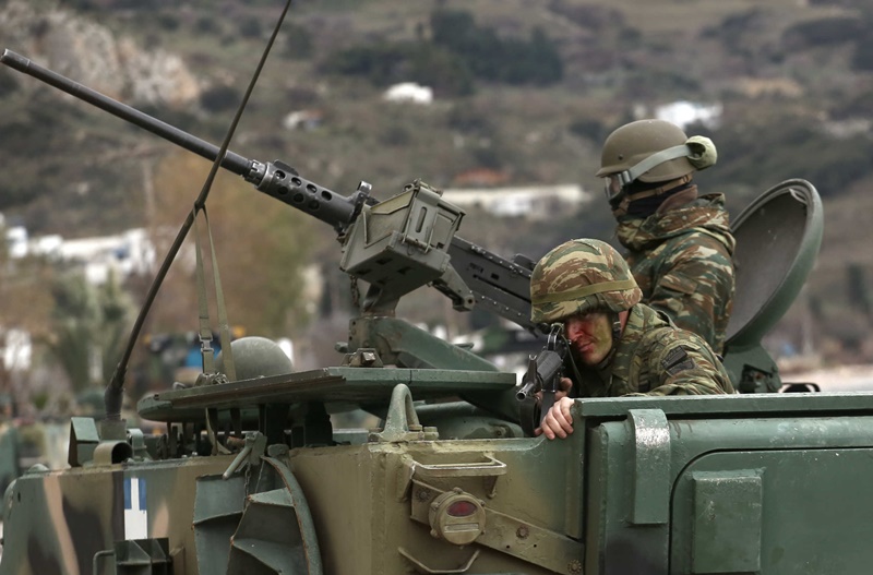 Έβρος νέα: Φτάνουν ενισχύσεις – Τανκ από την Αυστρία, οι Πολωνοί στέλνουν στρατιώτες