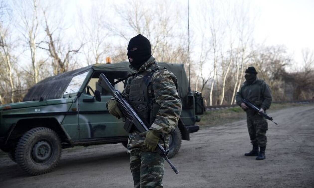Έβρος νέα: Η μπάντα του Στρατού παιανίζει το Μακεδονία ξακουστή στα σύνορα