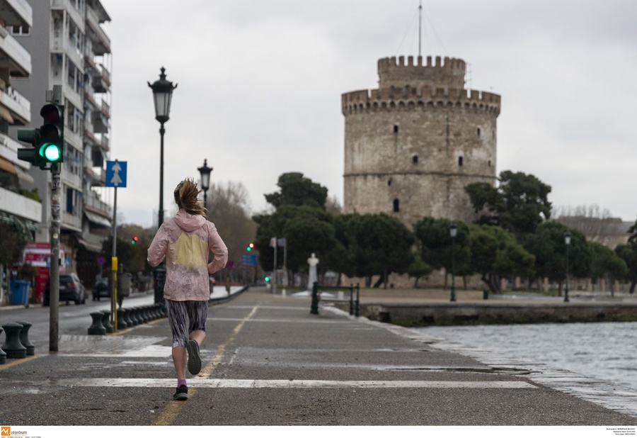 Απαγόρευση μετακινήσεων – κορωνοϊός: Πρόστιμα σε άτομα που έκαναν τζόκινγκ