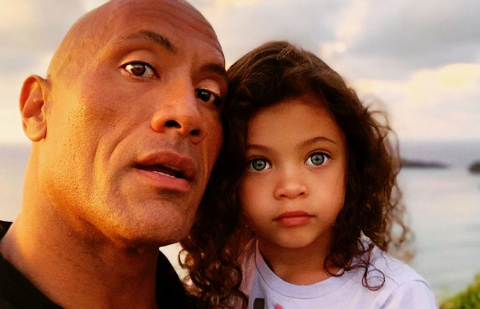 The Rock κορωνοϊός: Το τρυφερό «ραπάρισμα» με την κόρη του