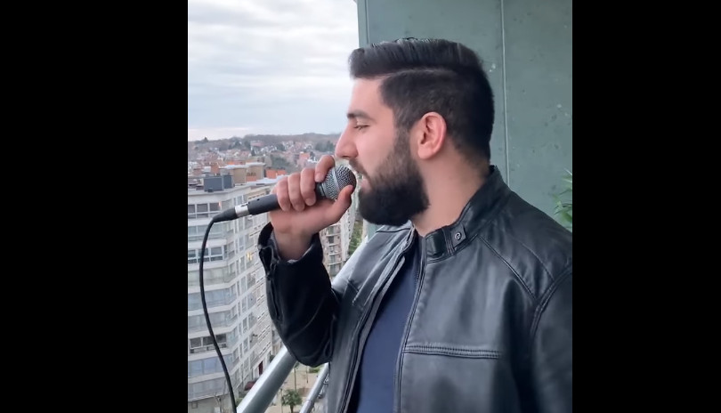 Αρμένιος τραγουδιστής – Βέρτης: Ερμηνεύει το «Αν είσαι ένα αστέρι» και γίνεται viral (vid)