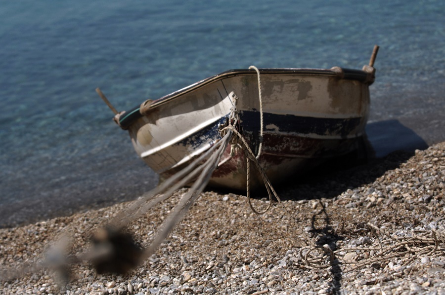 Κορονοϊός Ελλάδα: Μήνυμα καραντίνας μέσα σε μπουκάλι ξεβράστηκε σε ακτή της Σκιάθου