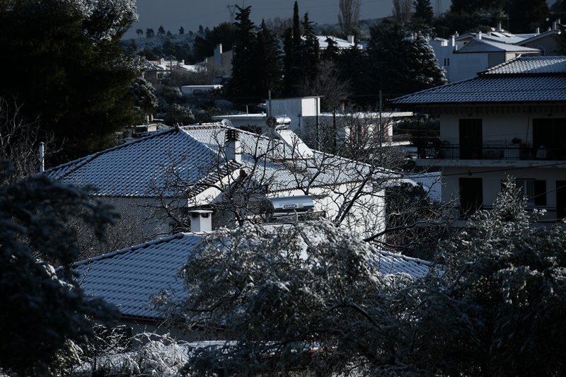 Χιόνια στην Ελλάδα τώρα: Στα λευκά πολλές περιοχές της χώρας