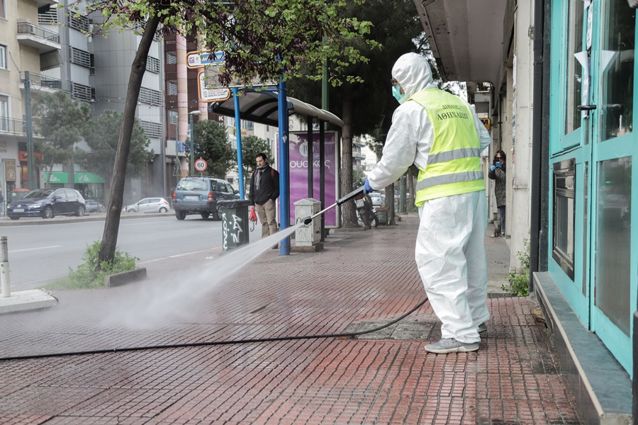 Απολύμανση ΜΜΜ κορωνοϊός: Καθημερινή παρέμβαση από τον Δήμο Αθηναίων