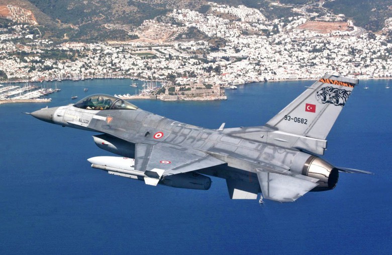 Τουρκικές προκλήσεις σήμερα στο Αιγαίο: 10 υπερπτήσεις σε ελληνικά νησιά