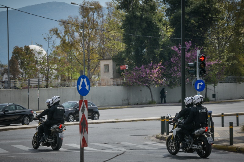 Μεταμόρφωση πυροβολισμοί: Ληστές ΑΤΜ άνοιξαν πυρ κατά αστυνομικών