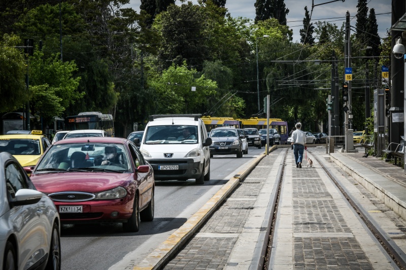 Απόσυρση αυτοκινήτων: Κίνητρα για ηλεκτροκίνηση