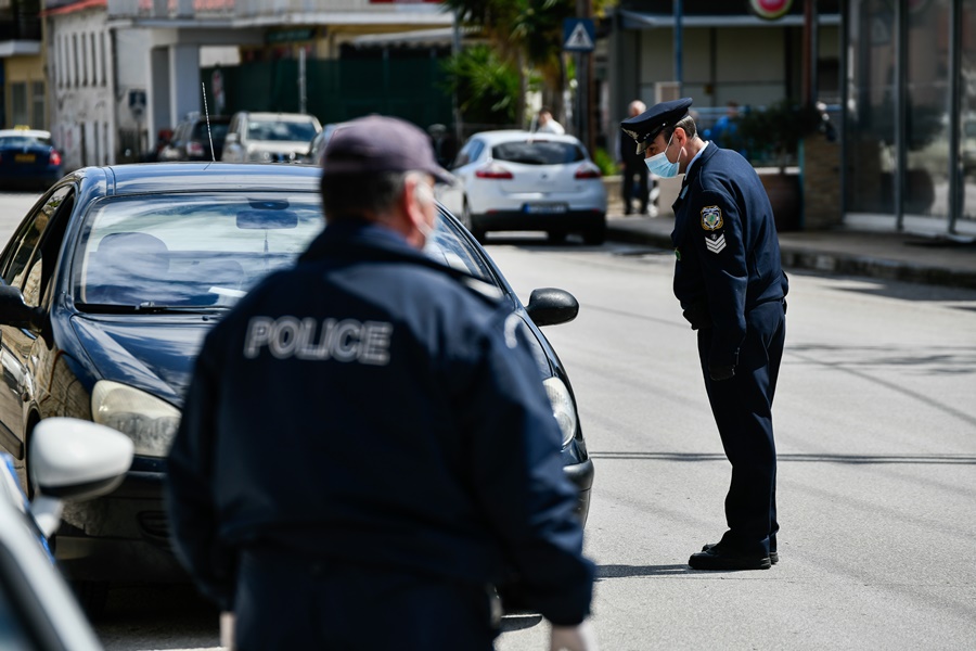 Δωρεές για κορονοϊό: Υγειονομικό υλικό στην ΕΛΑΣ από την πρεσβεία των ΗΠΑ