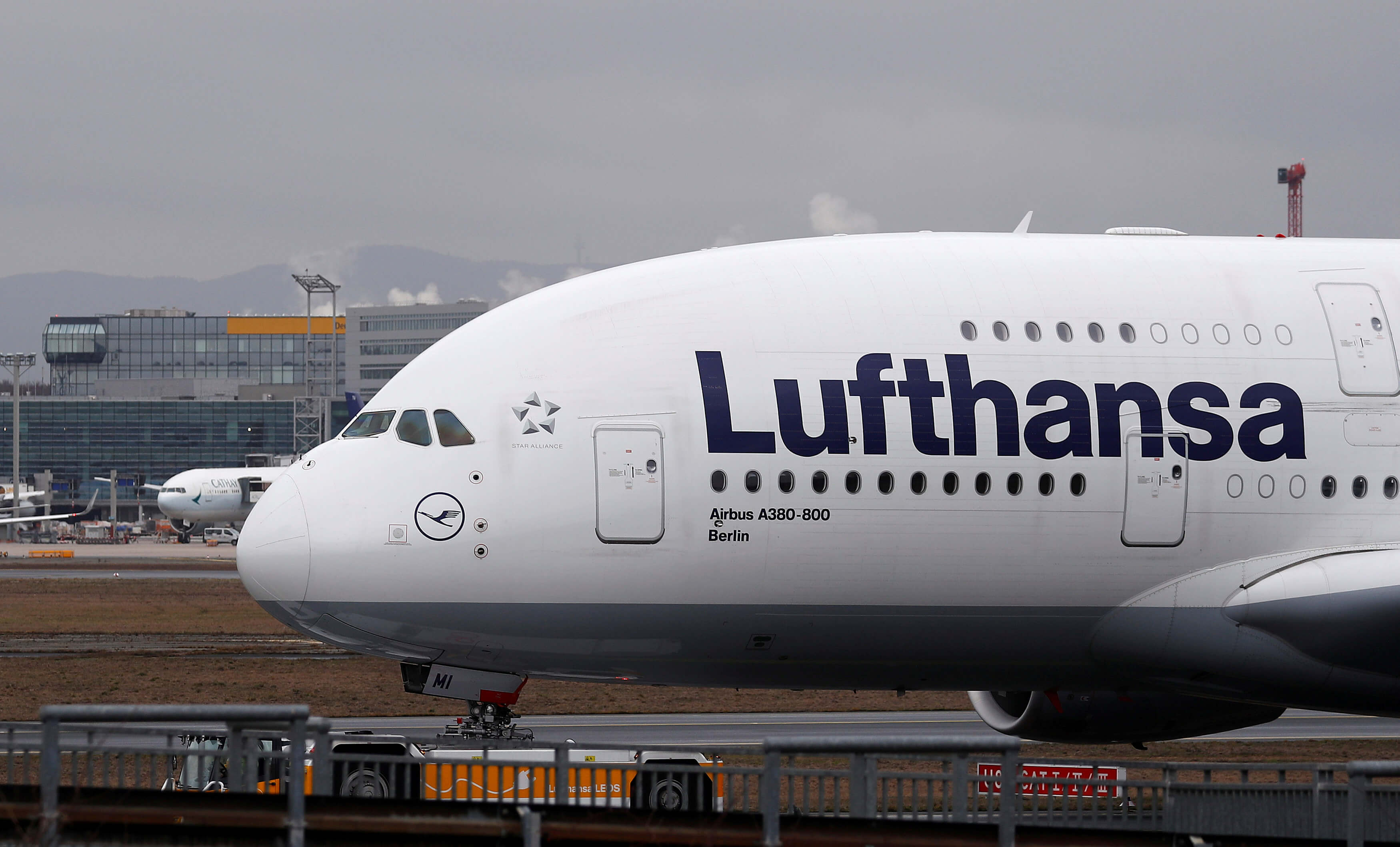 Φρανκφούρτη Αθήνα – Lufthansa: Πρώτη πτήση μετά το lockdown – Πώς γίνονται τα τεστ στο «Ελ. Βενιζέλος»