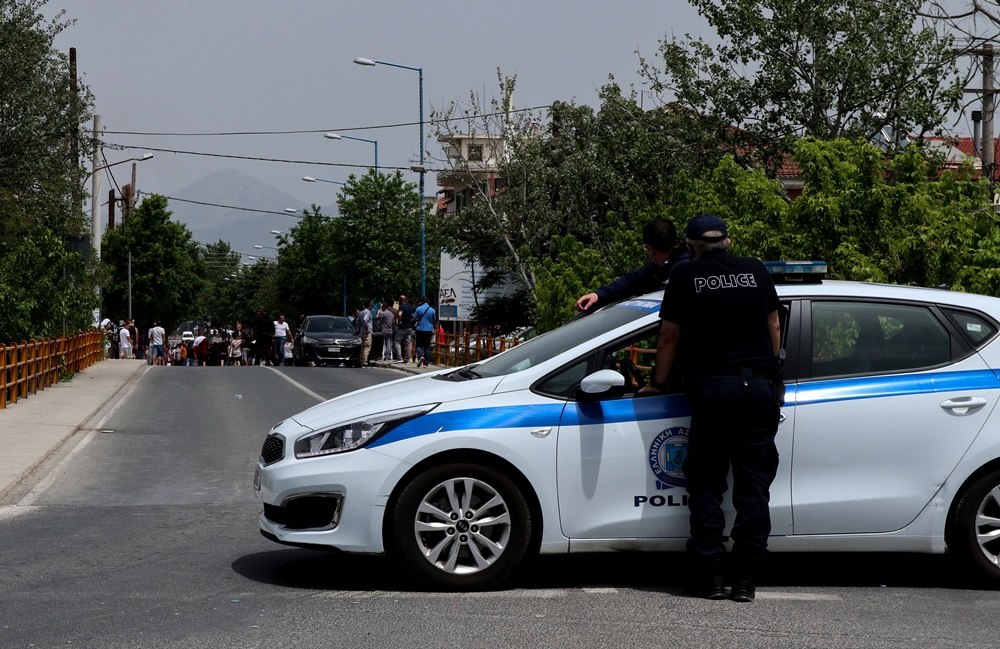 Ρομά – δημοσιογράφος: Αναίτια επίθεση σε ρεπόρτερ στη Λάρισα