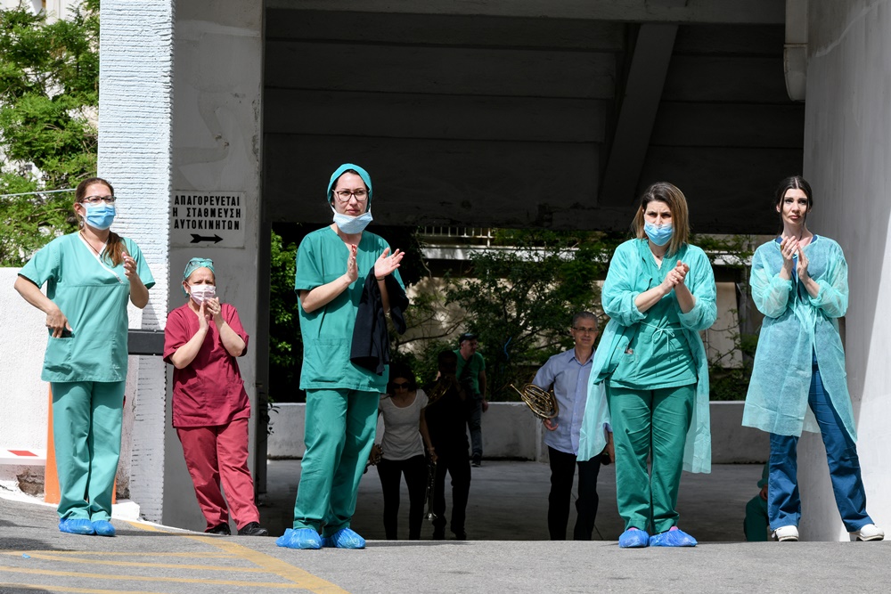 Κρούσματα Ελλάδα σήμερα: Ενημέρωση για τον κορονοϊό (12/6)