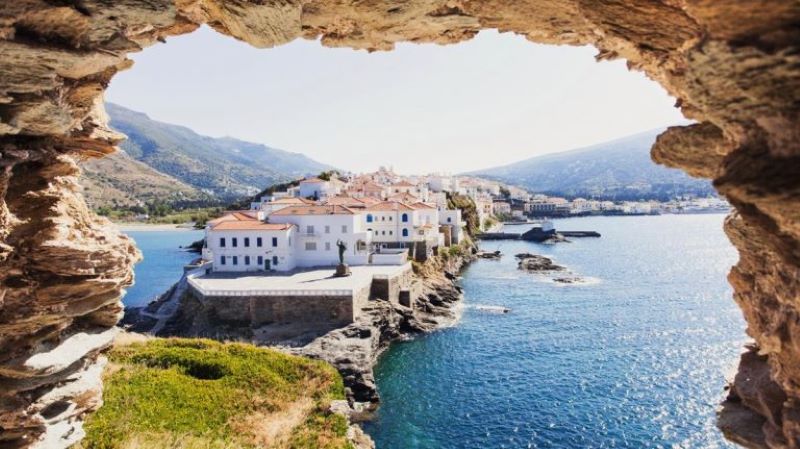 Άνδρος – Μυστικό νησί της Ευρώπης: Οι Sunday Times την αποθεώνουν στα 25 καλύτερα (pic+vid)