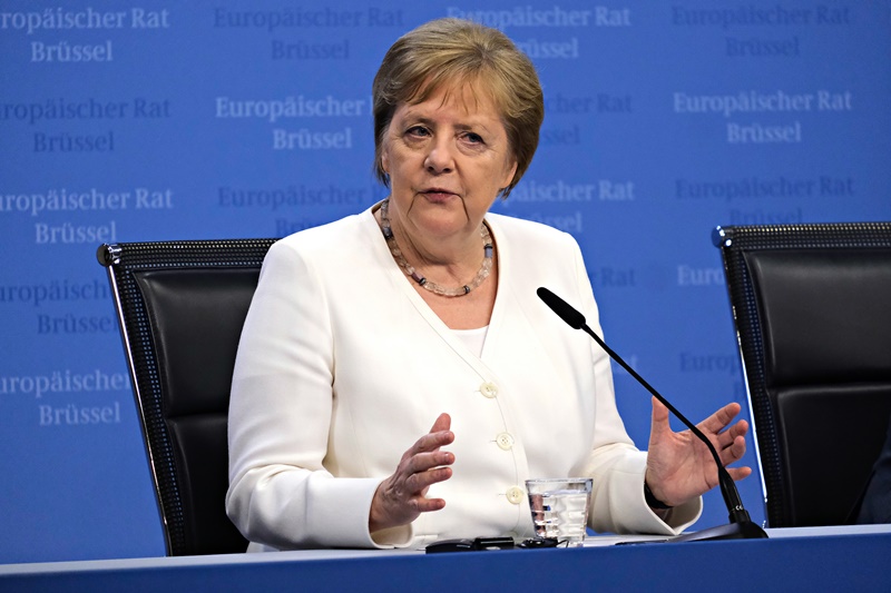 Μέρκελ – Κόντε: Ο Ιταλός πιέζει την Γερμανίδα Καγκελάριο λίγο πριν την Σύνοδο Κορυφής
