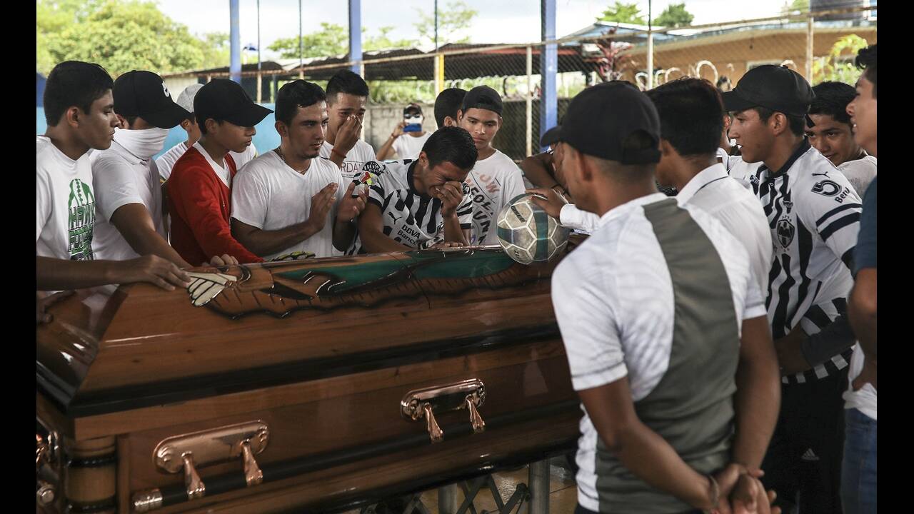 Αστυνομικοί σκότωσαν ανήλικο: Ένα τραγικό περιστατικό στο Μεξικό