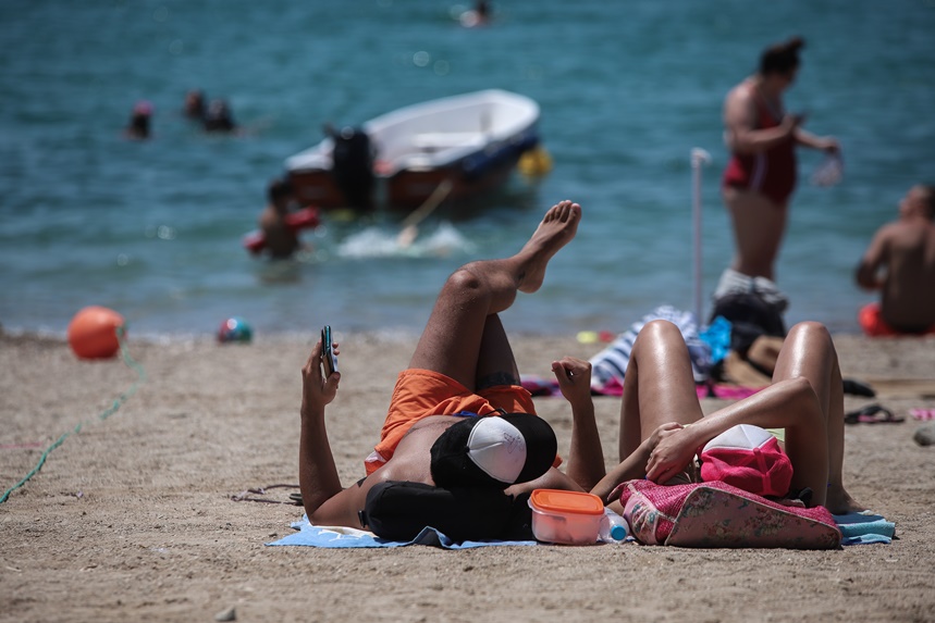 Καιρός σήμερα: Ανεβαίνει η θερμοκρασία