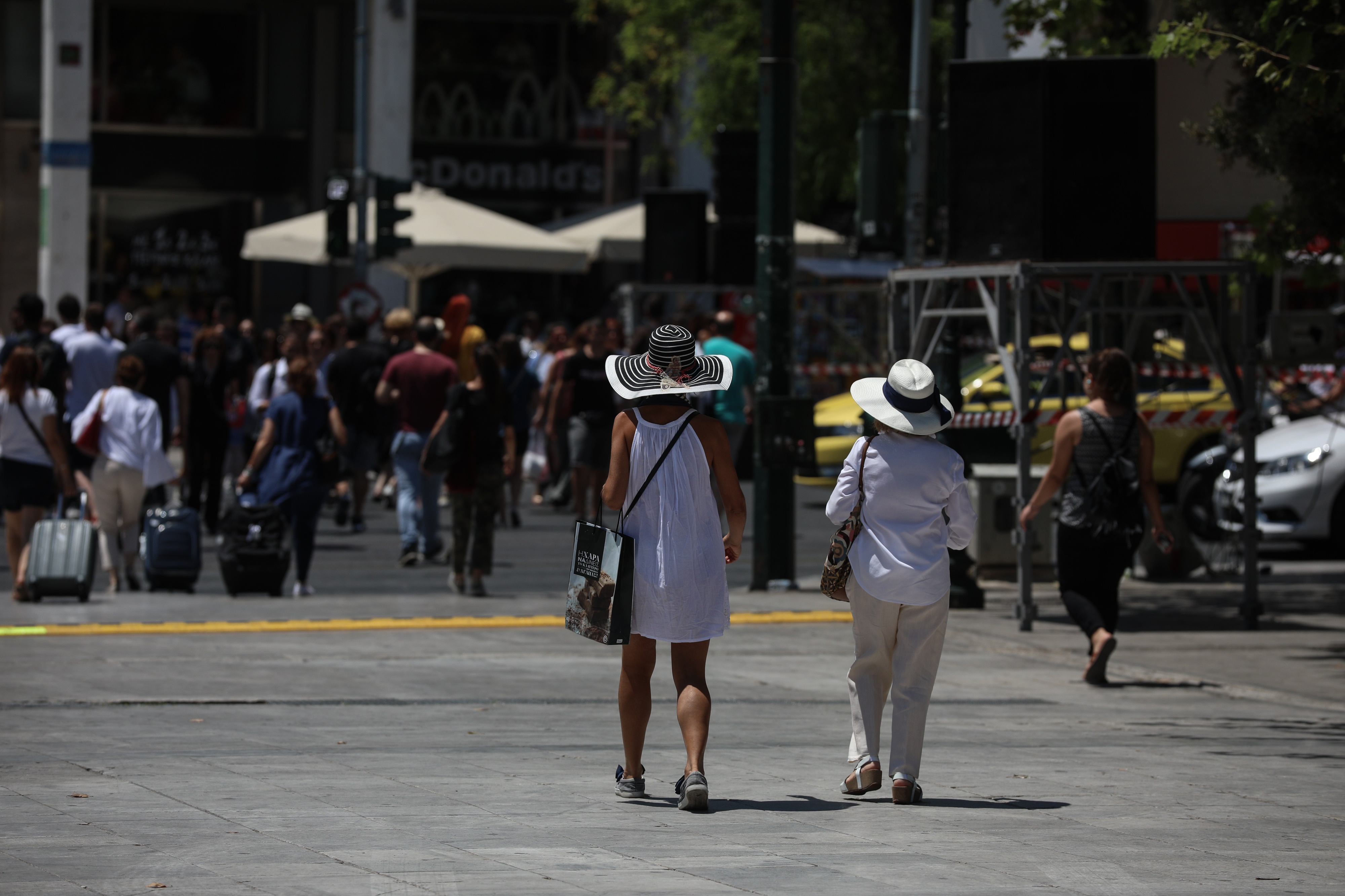 Φορολογικές δηλώσεις – νέα παράταση 2020: Το ΥΠΟΙΚ ψάχνει τον “έξυπνο” τρόπο