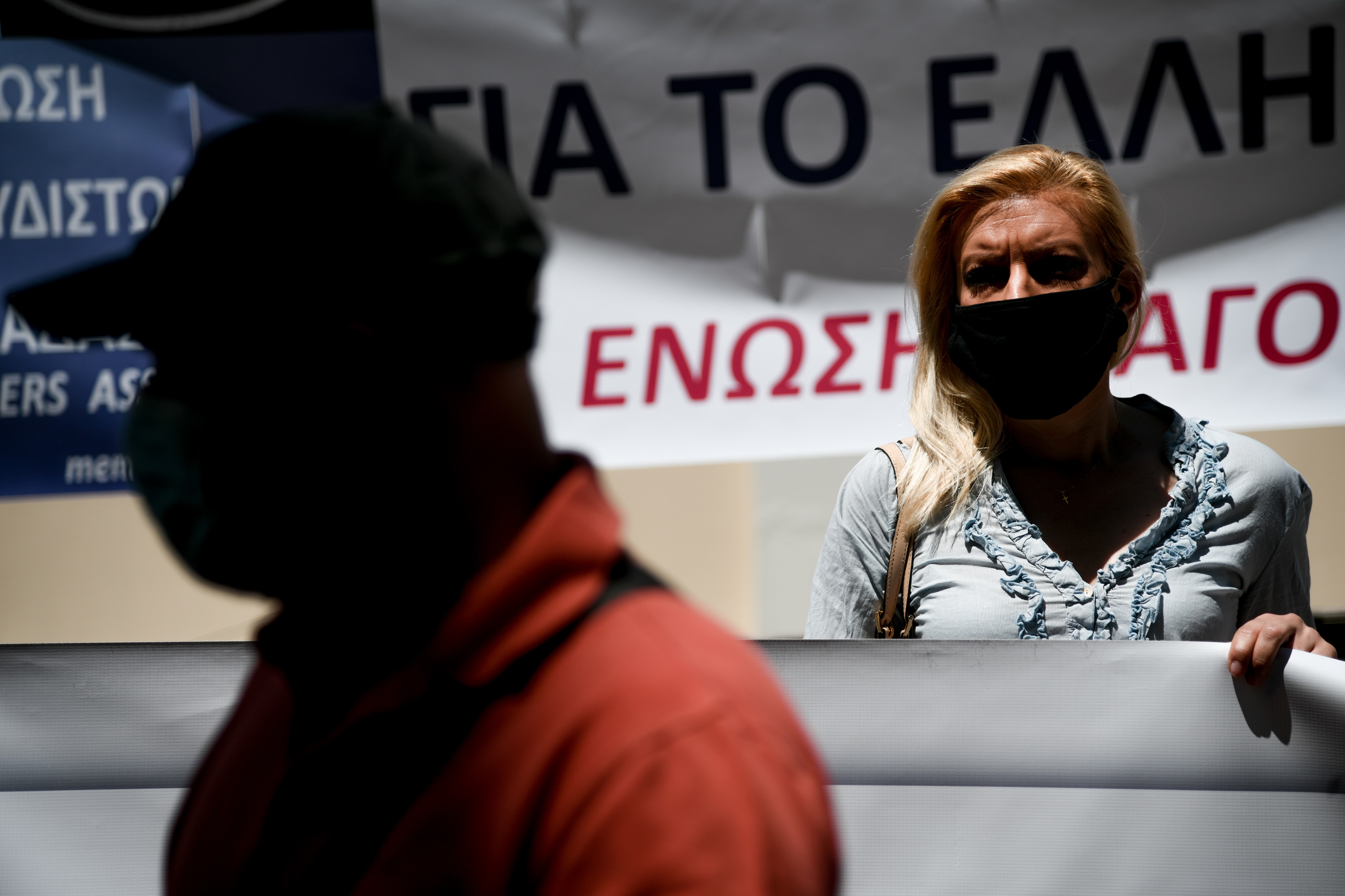 Νομοσχέδιο διαδηλώσεις 2020: Αντιδράσεις για τις πορείες, επιμένει ο Χρυσοχοΐδης