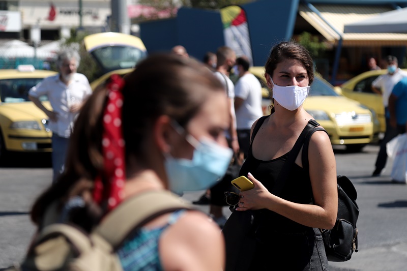 Τήρηση καραντίνας – επιχείρηση ΕΛΑΣ: Οι έλεγχοι και τα πρόστιμα