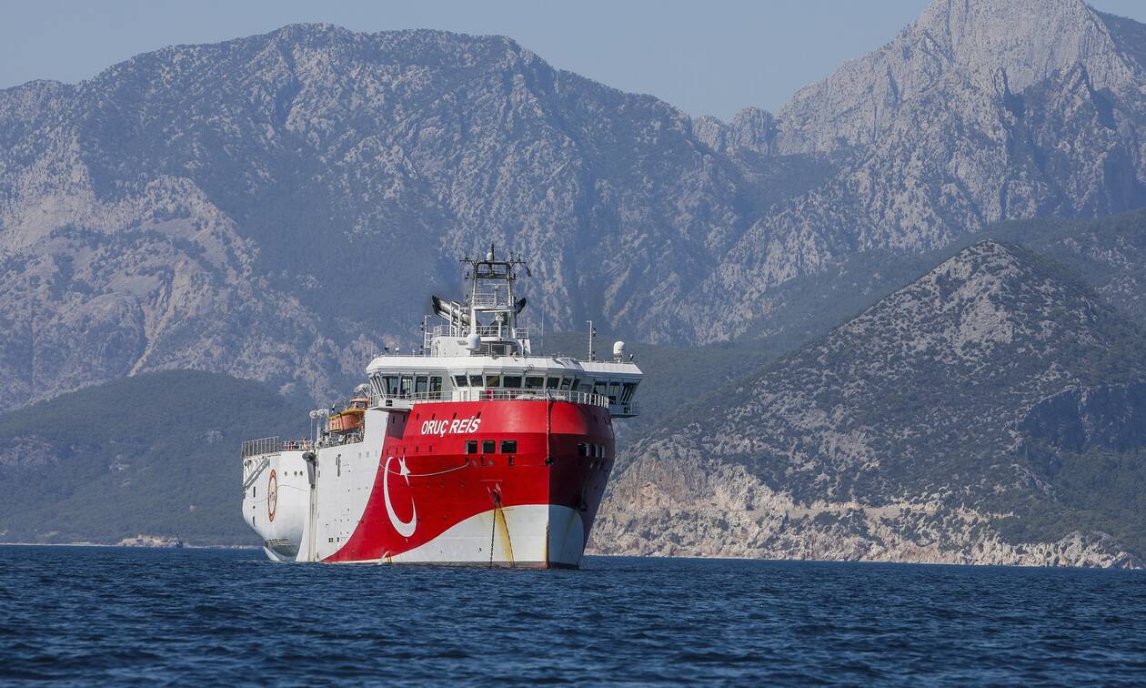Oruc Reis τώρα: Βγήκε από την ελληνική υφαλοκρηπίδα το τουρκικό πλοίο