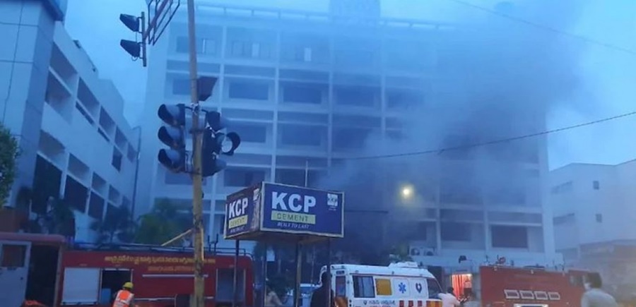 Ινδία ξενοδοχείο φωτιά: Τουλάχιστον επτά νεκροί από πυρκαγιά