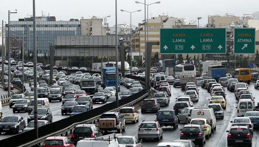 Αττική Οδός κίνηση: Μποτιλιάρισμα στον Κηφισό