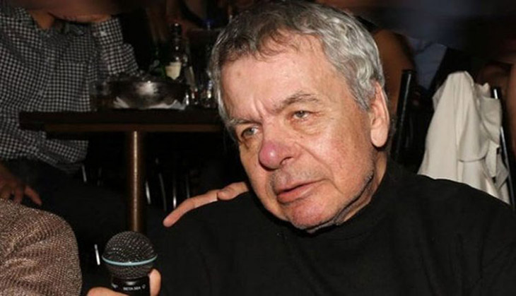 Γιάννης Πουλόπουλος πέθανε: Έφυγε από τη ζωή ο μεγάλος τραγουδιστής