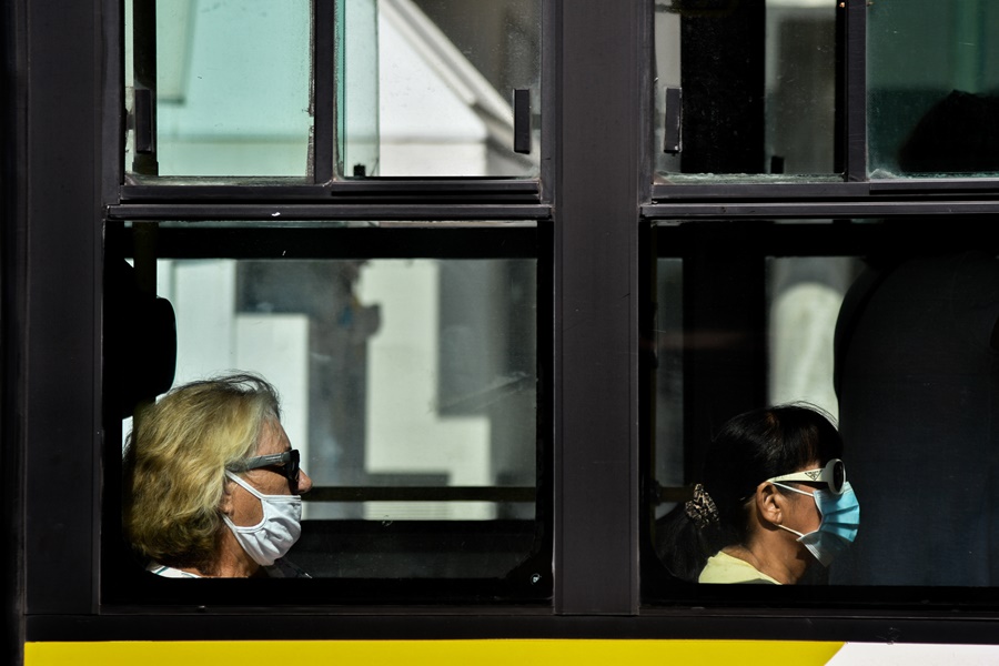 Υποχρεωτική μάσκα Αττική: Τι ισχύει από αύριο 16/9