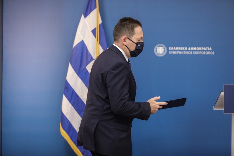 Τσίπρας ΔΕΘ 2020: Από ανεύθυνος θέλησε να γίνει και επικίνδυνος, λέει ο Πέτσας