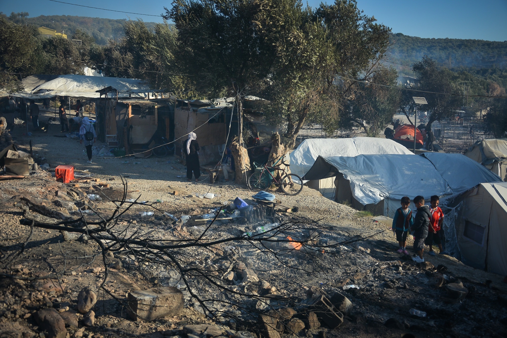 Κατάσταση έκτακτης ανάγκης Λέσβος: Αναταραχή μετά την φωτιά στην Μόρια