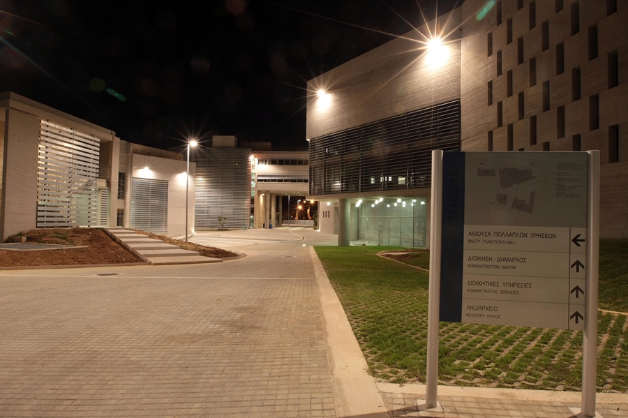 Θεσσαλονίκη δημαρχείο: Εγκαταστάθηκε θάλαμος απολύμανσης