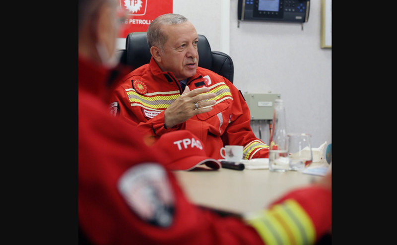 Φυσικό αέριο Ερντογάν: Ο “σουλτάνος” στα κόκκινα, ανακοίνωσε την ανακάλυψη νέων αποθεμάτων