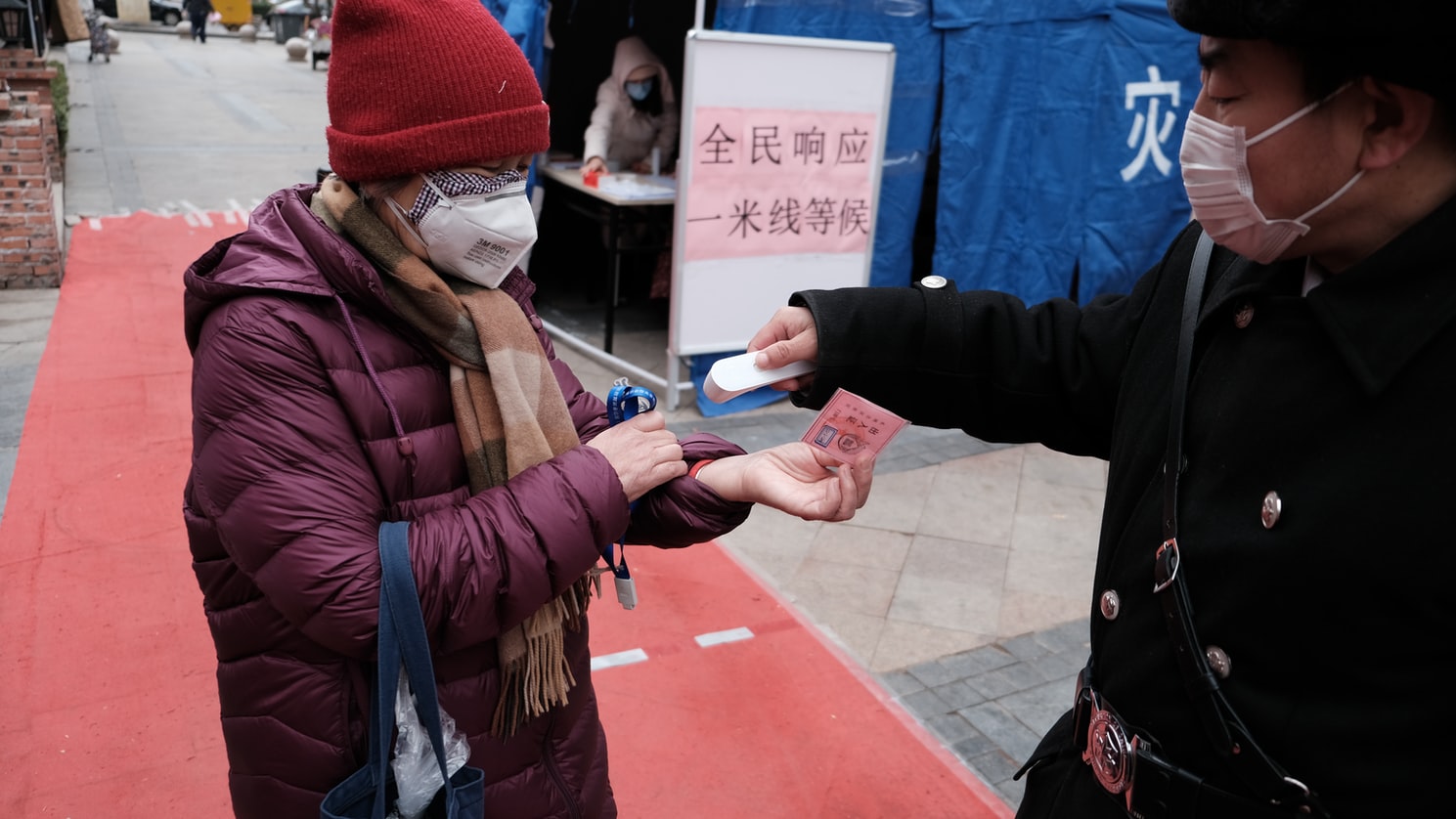 Κίνα κορονοϊός νέα: Το Πεκίνο στηρίζει την παγκόσμια πρόσβαση σε εμβόλια