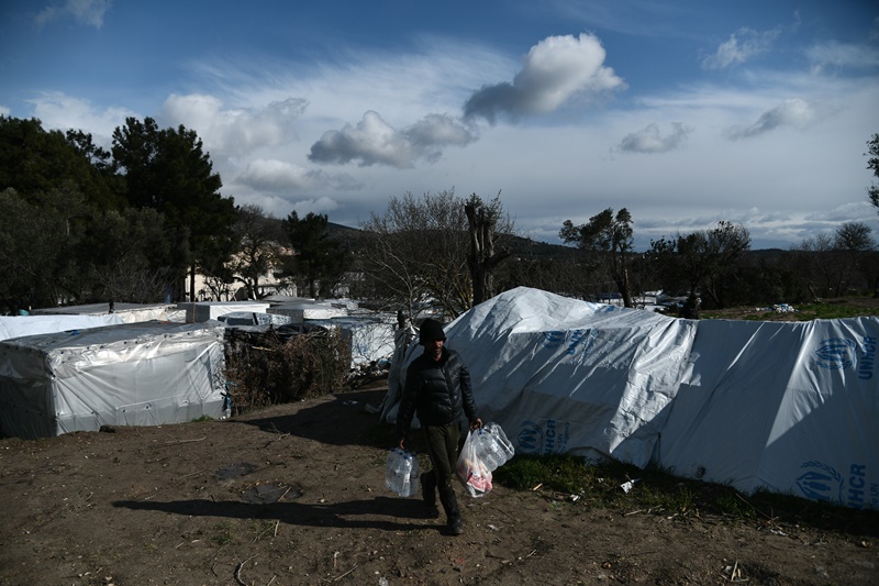 Μετανάστες κορονοϊός: Μπαίνει ξανά σε καραντίνα το ΚΥΤ Χίου