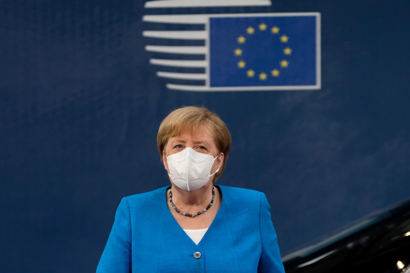Γερμανία κορονοϊός – Μέρκελ: «Δεν αντέχουμε οικονομικά δεύτερο λοκντάουν»