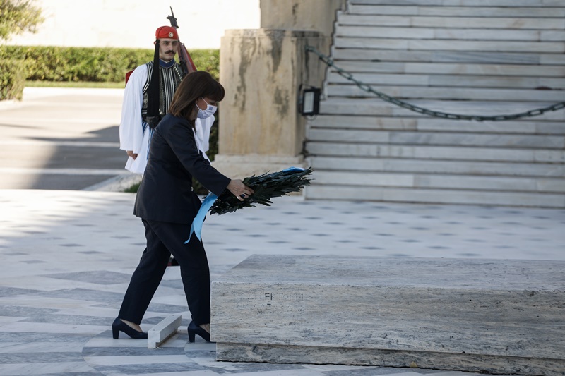 Απελευθέρωση Αθήνας – ΠτΔ:  Να μην ξαναδούμε ποτέ στην πατρίδα μας εκφραστές και υποστηρικτές του ναζισμού