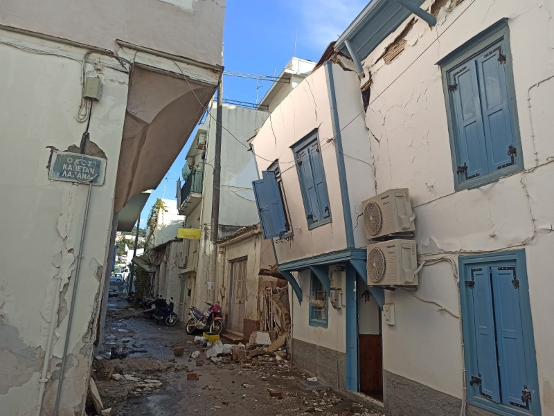 Σεισμός στη Σάμο: Ζημιές σε κτήρια και στη Χίο