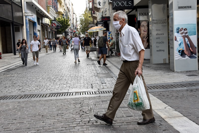 Αναδρομικά συνταξιούχων καταβολή: Συνεχίζονται σήμερα οι πληρωμές