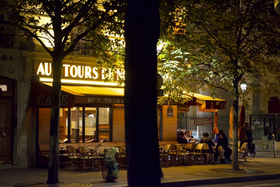 Γαλλία κορονοϊός μέτρα: Κλειστά μπαρ και εστιατόρια σε τέσσερις ακόμη γαλλικές πόλεις