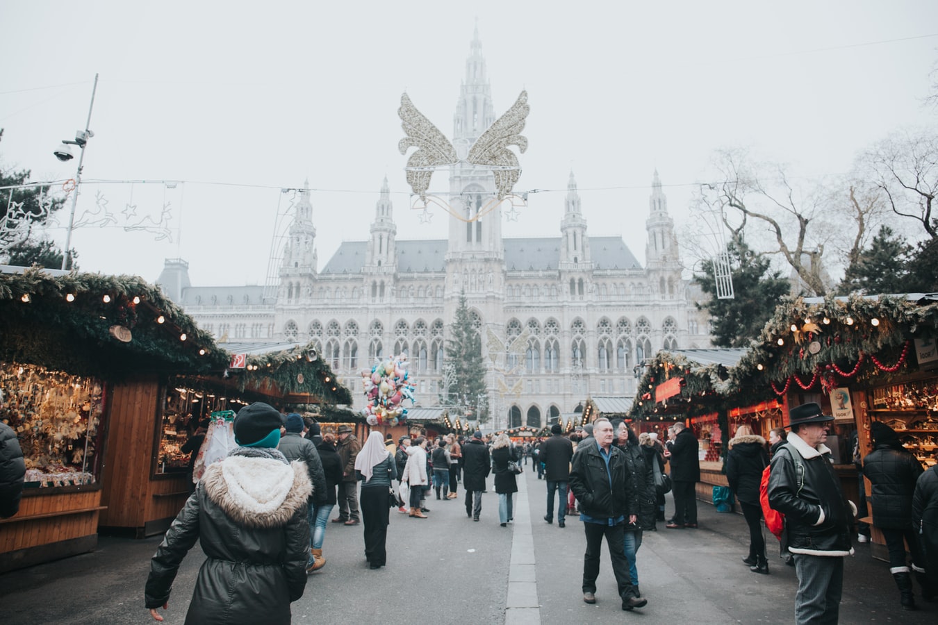 Χριστουγεννιάτικες αγορές Βιέννης: Πραγματοποιούνται παρά τον κορονοϊό