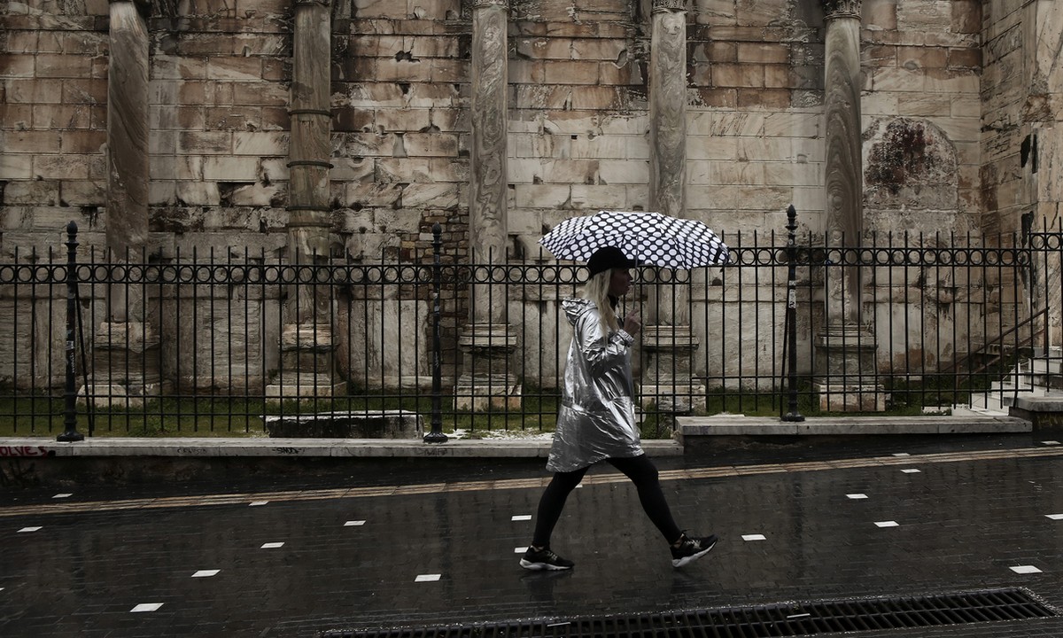 Κακοκαιρία Αττική νέα: Καταστροφές από την καταρρακτώδη βροχή