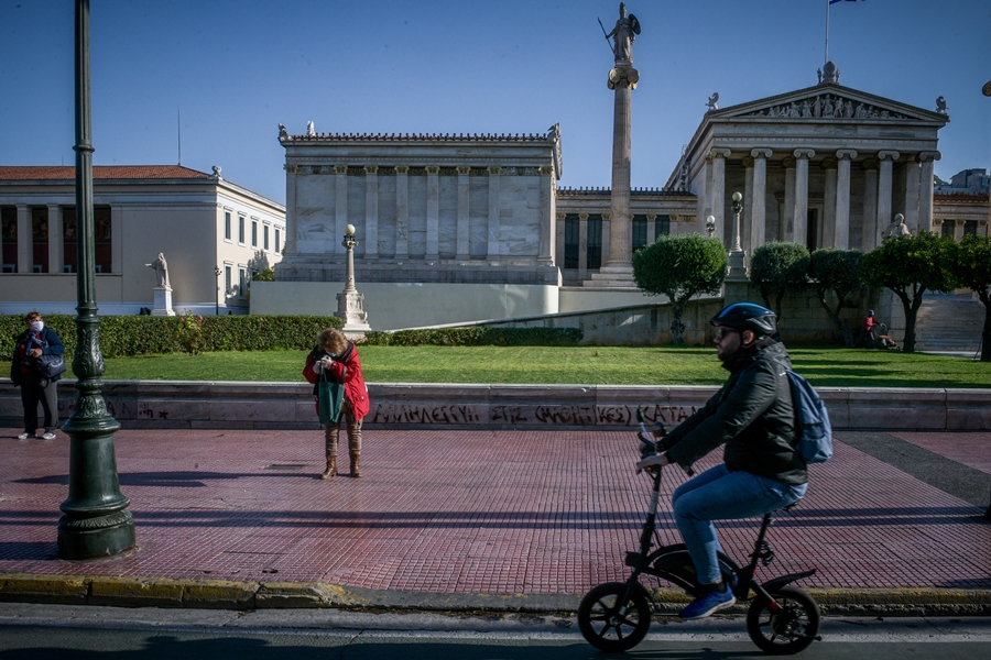 Lockdown Ελλάδα: Αυξημένη η κίνηση σε σχέση με την καραντίνα του Μαρτίου